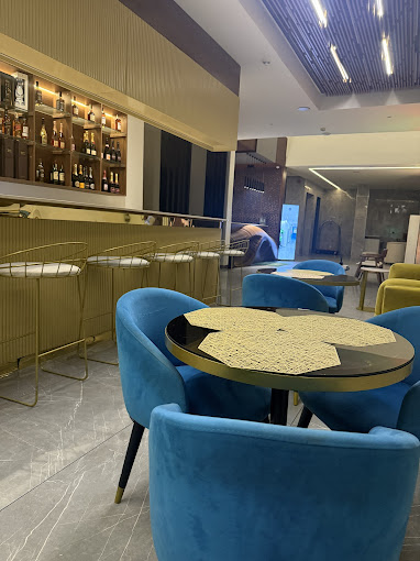Vertus Hotel and Suites